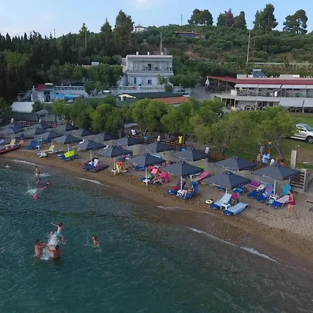 Paradisos Holiday 3*