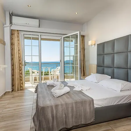 Apartahotel Paradisos Holiday Paradisos