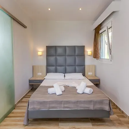 Paradisos Holiday Paradisos