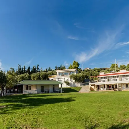 Paradisos Holiday 3*