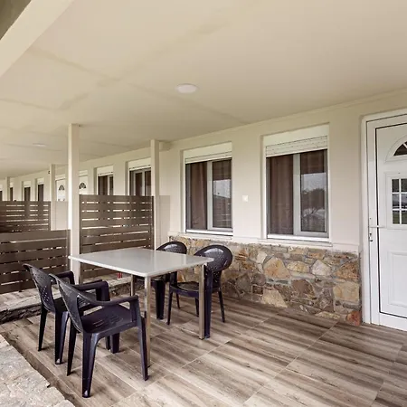 Paradisos Holiday 3* 帕拉迪索