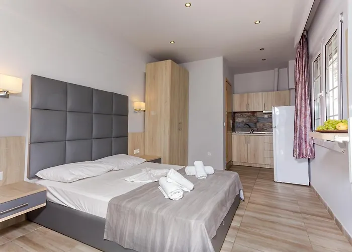 Apart-hotel Paradisos Holiday