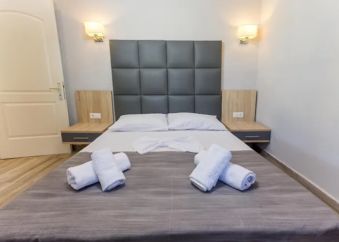 Paradisos Holiday Apart-hotel Paradisos