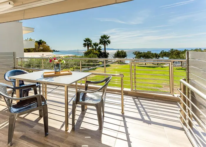 Apart-hotel Paradisos Holiday 3*