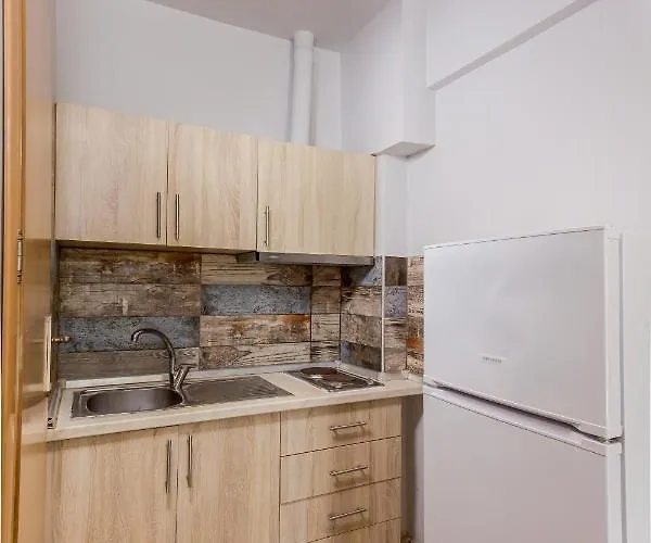 Paradisos Holiday 3* Paradisos