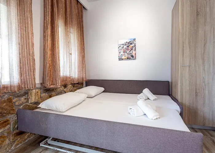 Paradisos Holiday Apart-hotel Paradisos