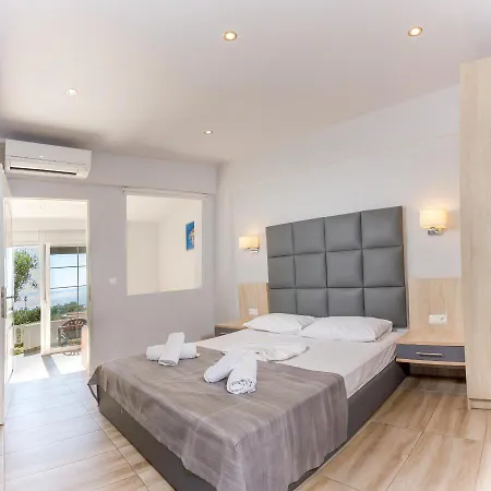 Apartmanhotel Paradisos Holiday