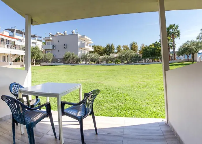 Paradisos Holiday Aparthotel